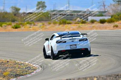 media/Oct-18-2025-Extreme Speed (Sat) [[d6d7e1fef1]]/Group 3 Purple/Session 3 (Turn 1)/